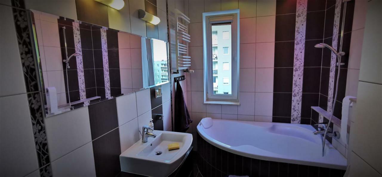 Apartament Familijny Gdansk 3 Rooms 64M2 Esterno foto